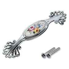 Yaprak Detaylı Çiçek Motifli Porselen Kulp