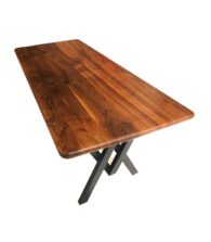 Siyah Metal Renault Ayaklı Oval Kenarlı Ceviz Yemek Masası