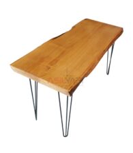 Siyah Metal Düz Firkete Ayaklı Doğal Kestane Yemek Masası